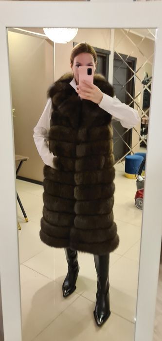 Шикарна хутряна жилетка, під соболя