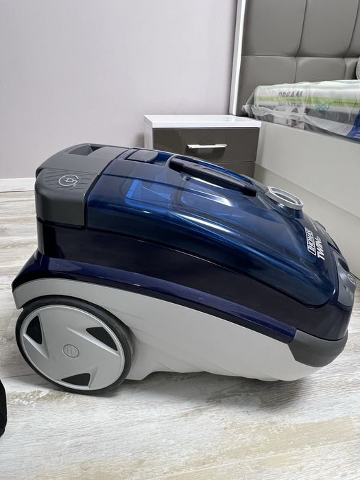 Моющий пылесос Thomas Agua + Pet & Familu Plus 1700 Вт с аквафильтром