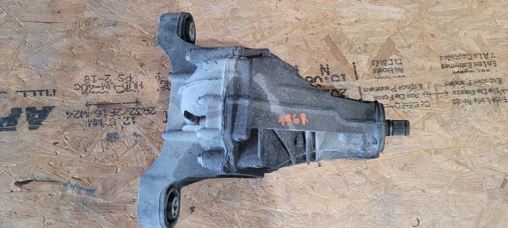 Міст редуктор дифференціал Volkswagen Touareg Audi Q7 2011-2017