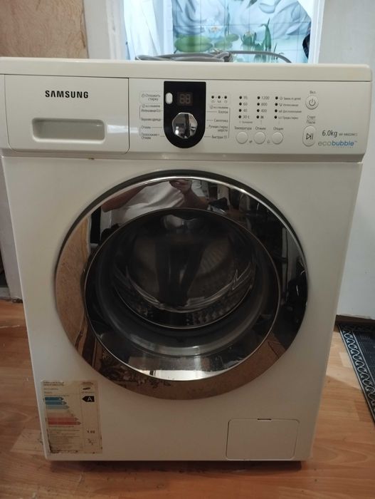 Продам стиральную машину Samsung WF-M602WCC