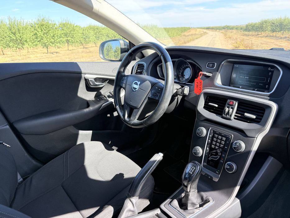 Volvo V40 - 1.6D kinectic