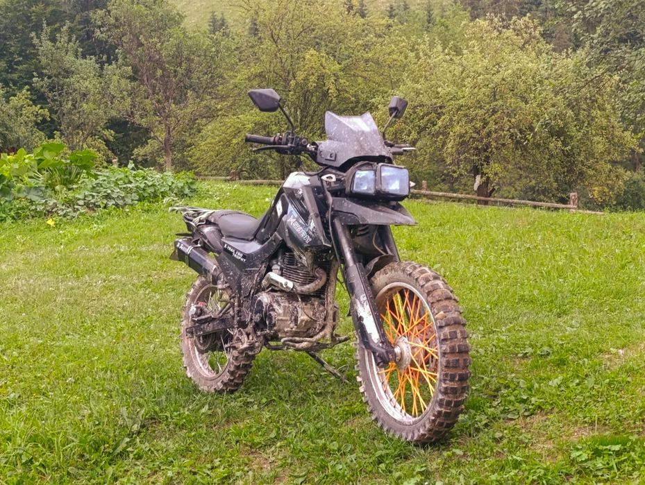 SH/NERAY x–trail 250 yrophy