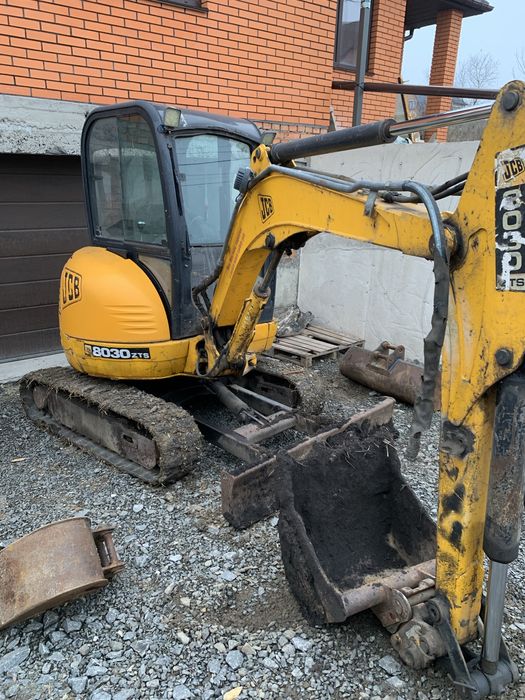 Послуги мініескаватора 3 тони