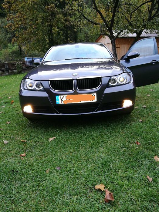 BMW E90 318i 2.0 benzyna