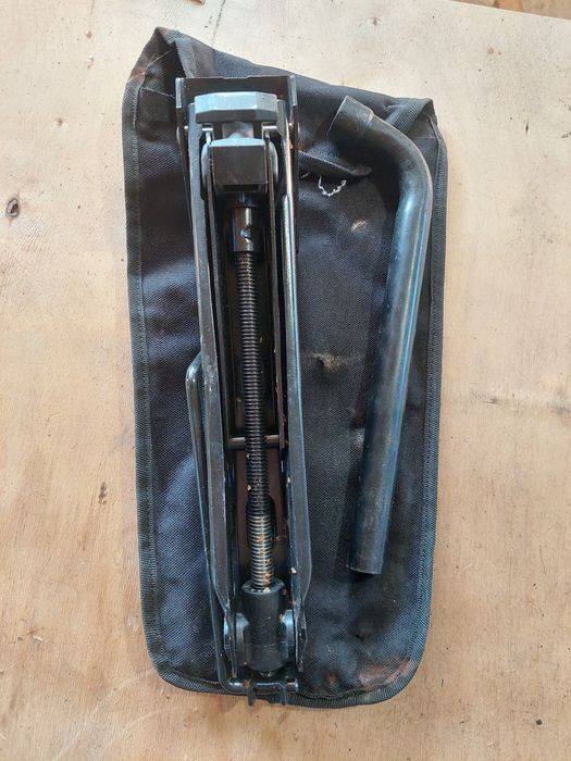 Оригінал, домкрат, ключ Опель Астра astra h, combo, вектра