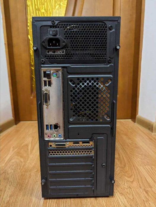 Комп'ютер бюджетний для ігор та навчання!