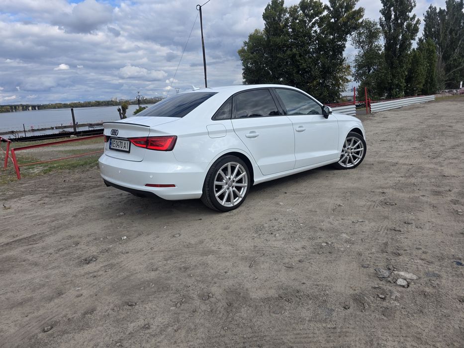 Audi A3  2014 року