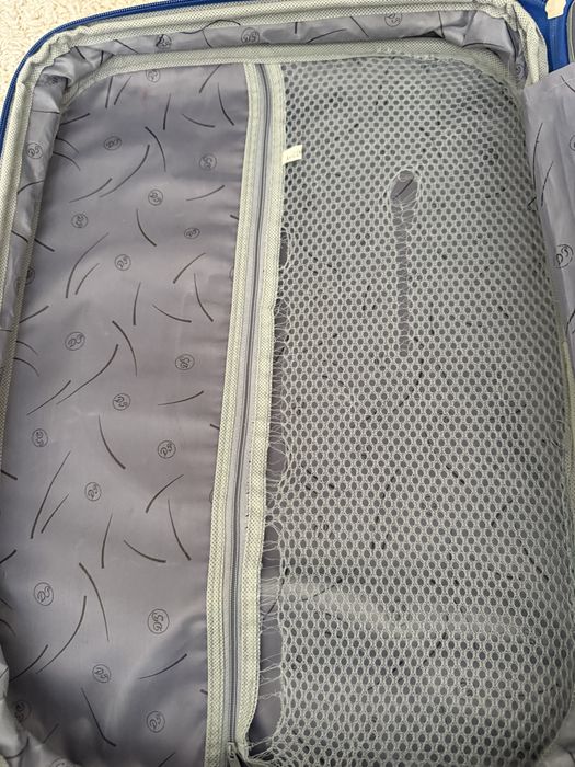 Невеличкий чемодан тканевий