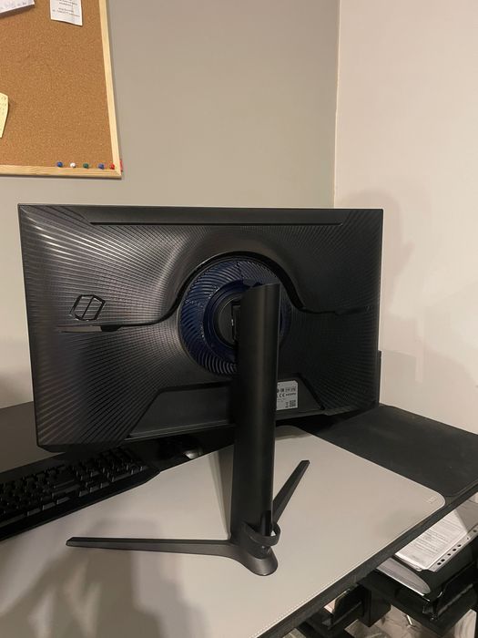 Sprzedam komputer ASUS Tuf Gaming z  Odyssey  G3 i klawiaturą Mad Dog