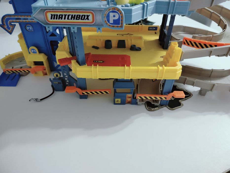 Garaż matchbox duzy