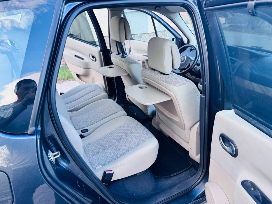 Продам Renault Scenic