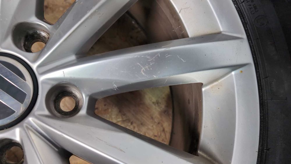 Комплект дисків NOVARA з шинами R17 з Volkswagen Tiguan 2017