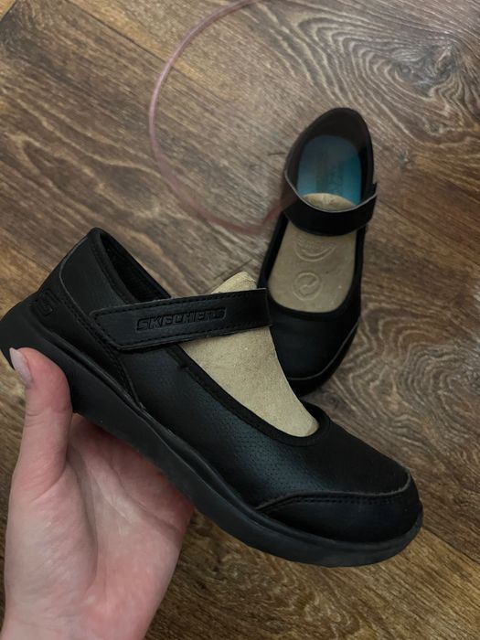 Туфлі шкільні мокасини чешки скетчерс 20,5 см