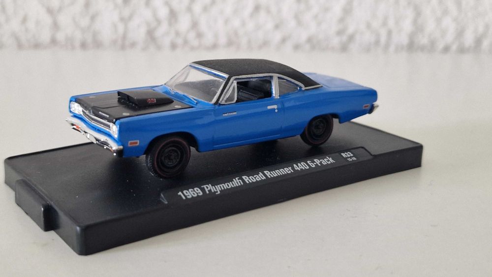 Plymouth Road Runner «1969« 1:64