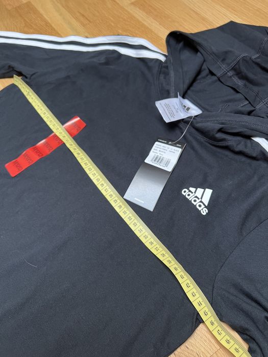 Adidas,bluzka z kapturem,oryginalna,nowa,USA,10/12 lat, ok 158 cm