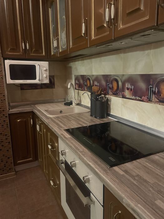 Здається квартира на Палаці Спорта