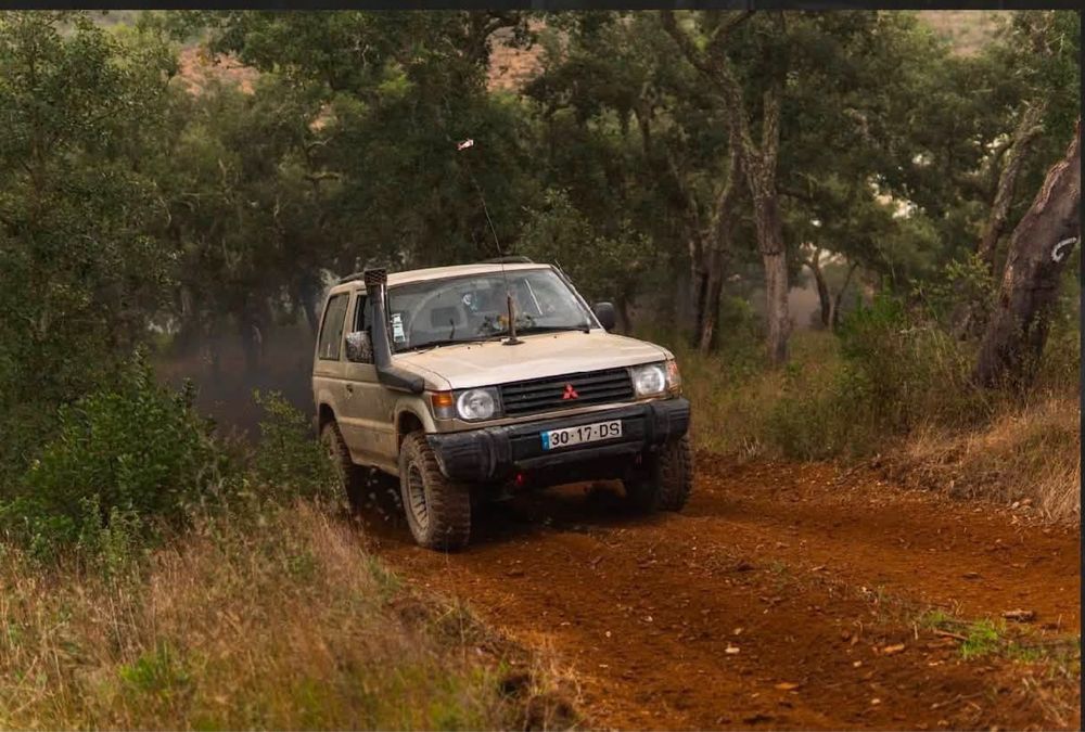 Pagero 2.5 GLX