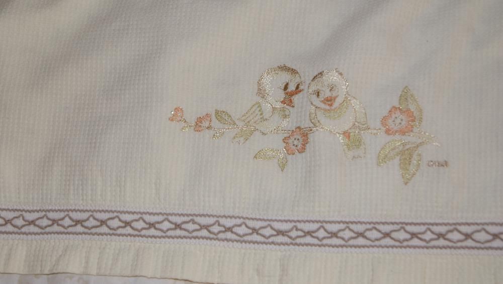 Pościel niemowlęca haftowana firmy Gluck