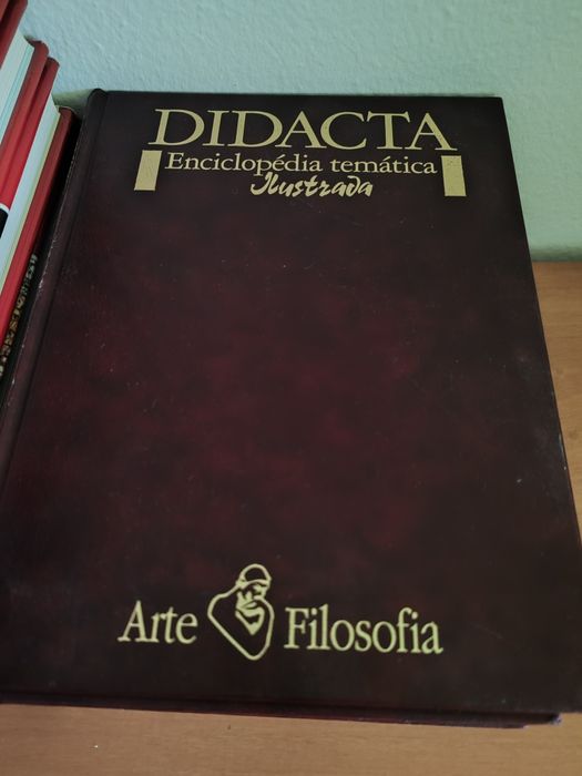 Livros enciclopédias