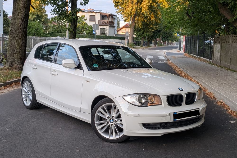 BMW 118d E87 w super stanie, bogate wyposażenie, skóry, felgi 18 cali