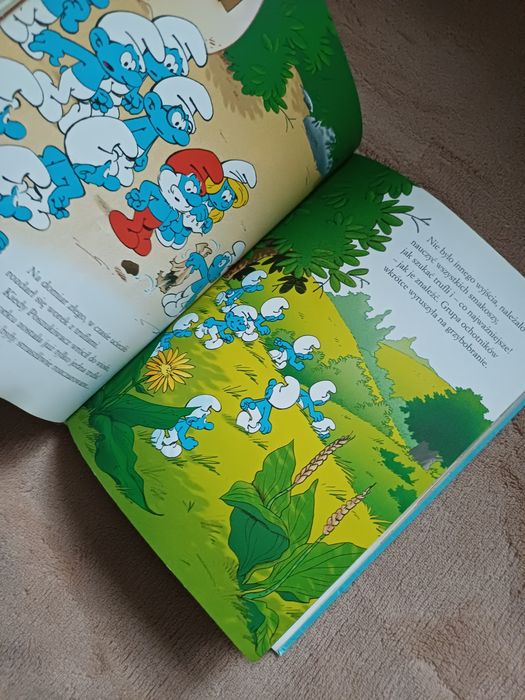 Złota ksiega bajek SMERFY