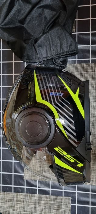 Capacete modelar ls2