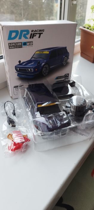 Радіокерована Дрифт машинка(Golf Універсал) 1:24 з LED