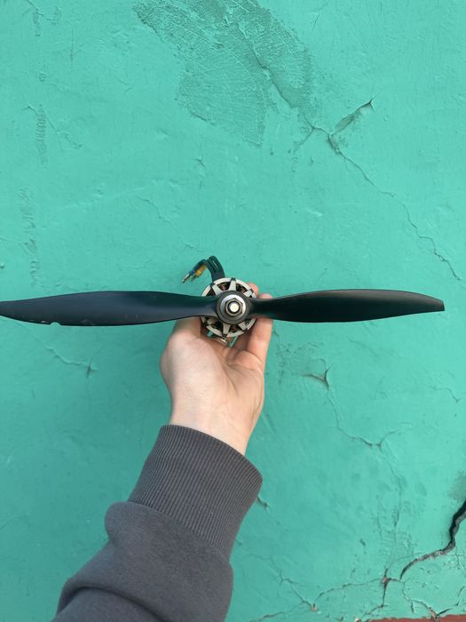 Безколекторний мотор 540KV + пропелер