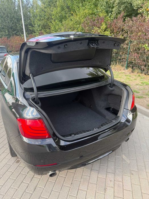 BMW 5 Series 2011