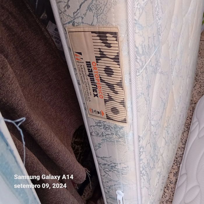 Colchões usados varios