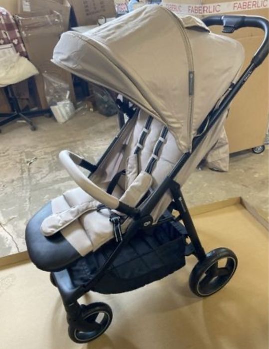 Wózek spacerowka TRIG 3 bezowy