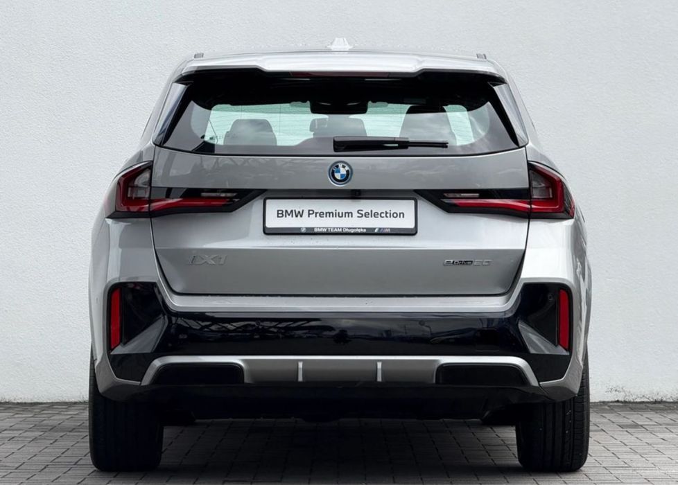 BMW iX1 eDrive 66,5 kWh M Sport