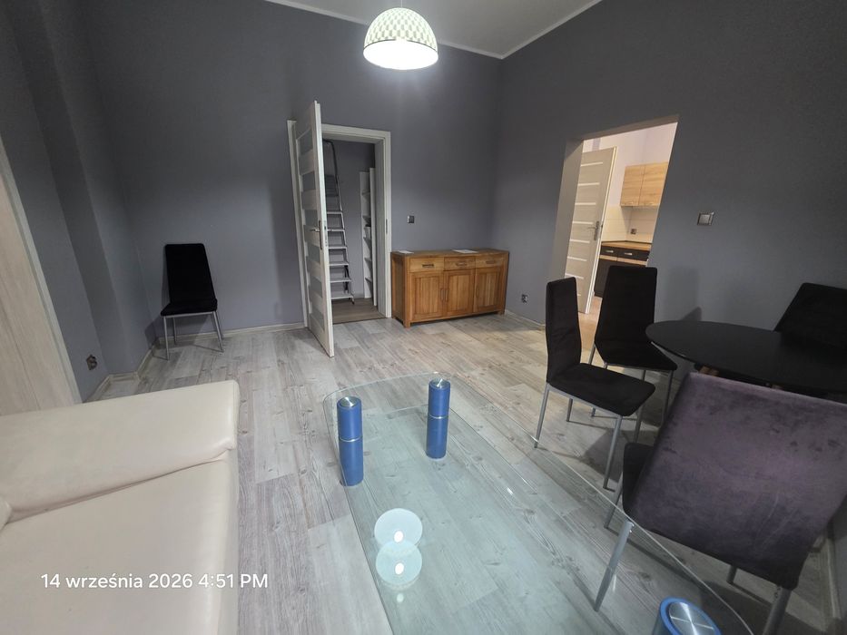 Sprzedam 3 pokoje mieszkanie 3 pokojowe Ul. Górna