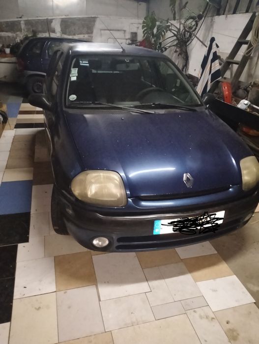 Clio 1.2 Económico – Barato para dirigir