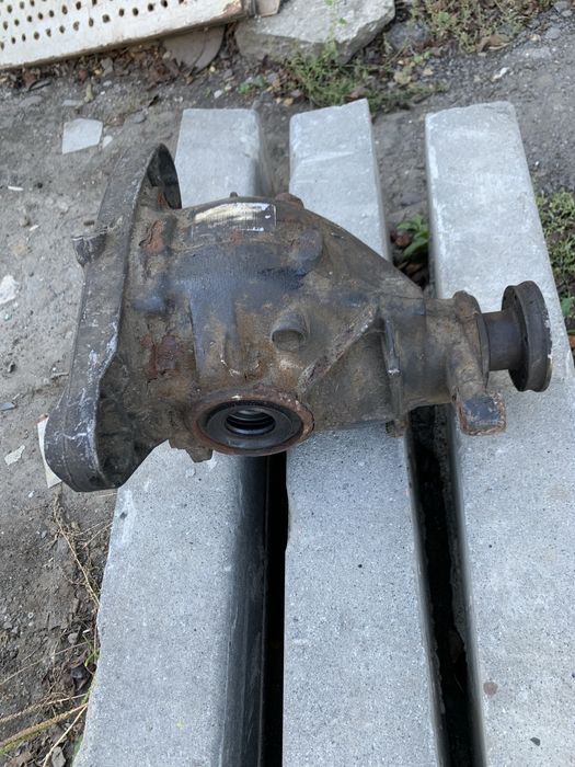 Задній редуктор BMW e39