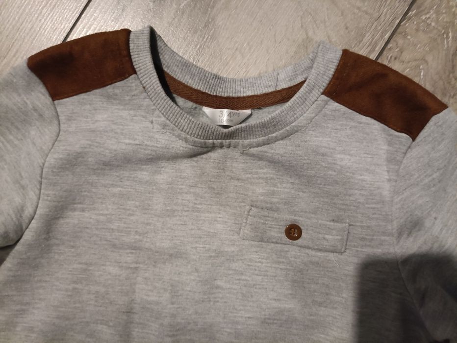 Ciepła bluza chłopięca r. 104