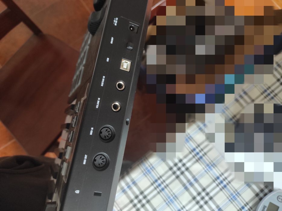 M-Audio CODE 61 Controlador MIDI