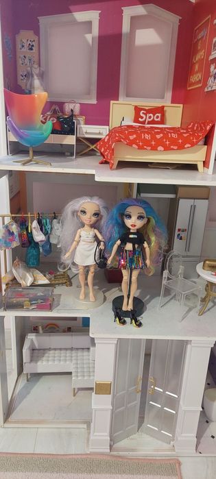 XXL 123 cm domek Rainbow High + lalki + meble