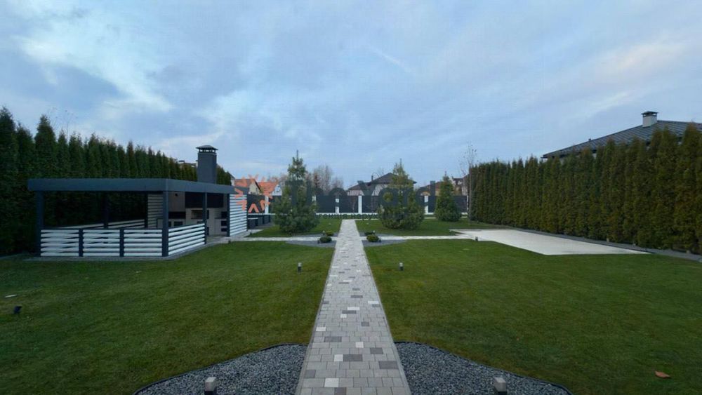 Продаж будинку в с. Козин Конча-Заспа