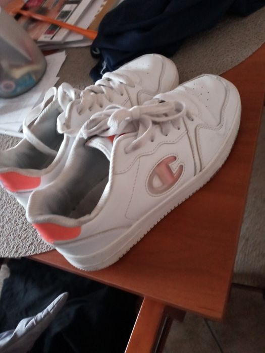 Buty sportowe damskie 37 wiazane Champion