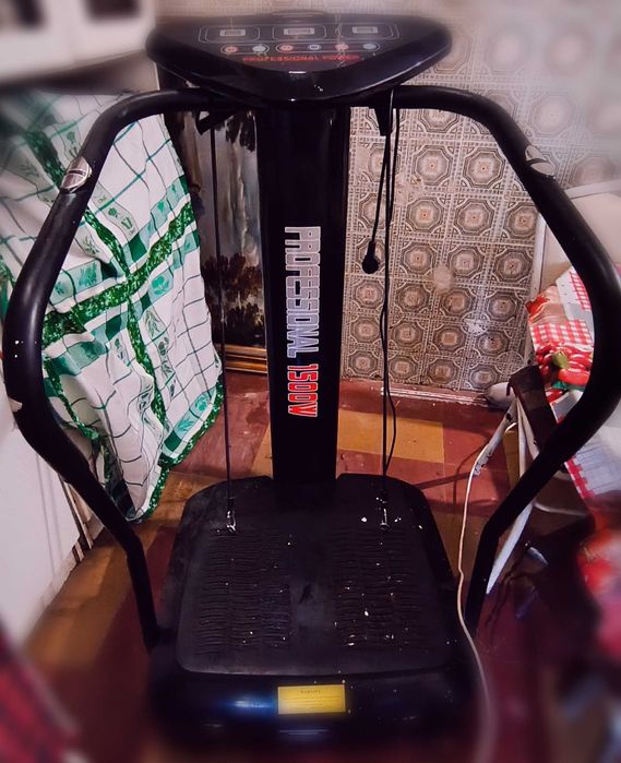 Plataforma vibratória fitness