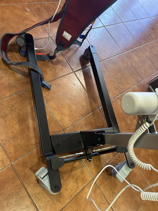 Grua Elétrica Aúpa Mini 150Kgs + Arnês