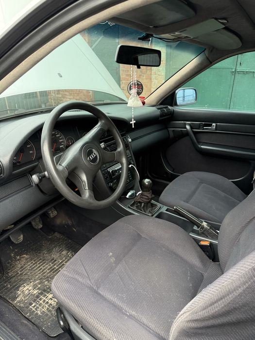 Продам Audi 100c4