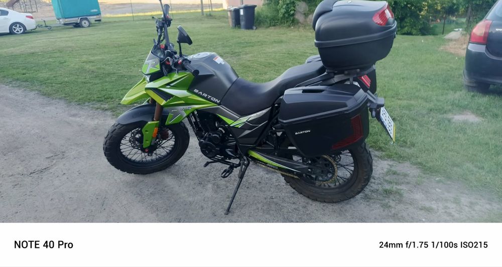 Barton hyper 125