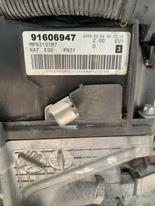 Vendo peças de BMW e 91 de 2008 muito material motor 177 cv impecável motivo de venda desocupar