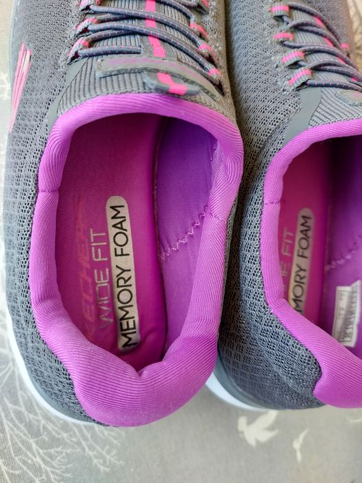 Жіночі кросівки Skechers