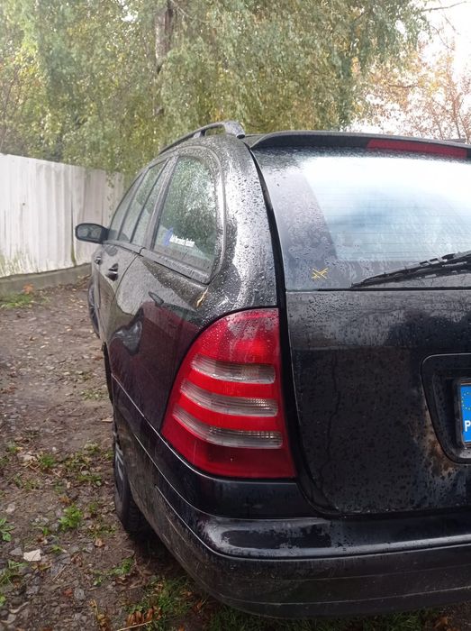 Mercedes w 203  2.2cdi