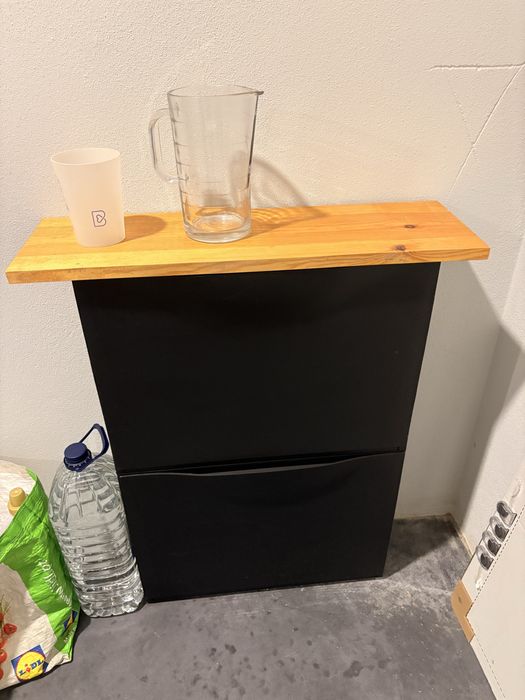 Sapateira ikea preta