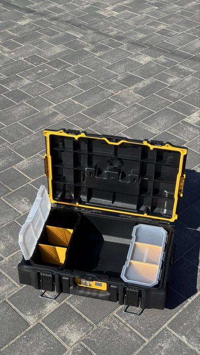 Кейс DeWALT ToughSystem 2.0 — органайзер