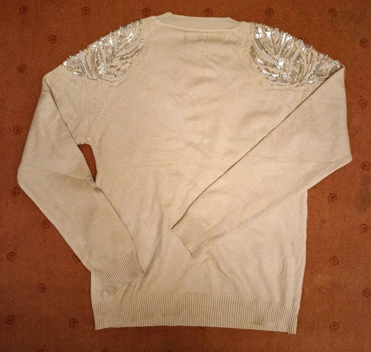 Sweterek damski. Rozmiar S.